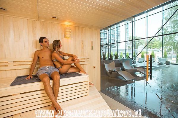 Jurmala Spa Conference Hotel kylpyl�hotelli Jurmala Latvia. Miniloma, kaupunkiloma ja hotellimatka. Kylpyl�loma. L�himatkailu. Perheloma lasten kanssa reissussa. Matkailu. Matka. Romanttinen loma kahdestaan irtiotto arjesta. Parisuhdeaikaa. Kes�loma majoitus. ABC matkatoimisto