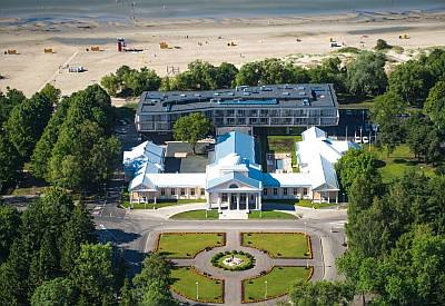 Hedon Spa Hotel kylpyl�hotelli P�rnu hiekkaranta kaupunkiloma ABC matkatoimisto