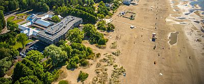 Hedon Spa Hotel kylpyl�hotelli ranta P�rnu rakennus hiekkaranta ABC matkatoimisto