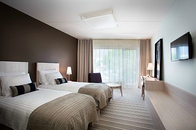 Hedon Spa Hotel kylpyl�hotelli P�rnu standard huone hotellimatka ABC matkatoimisto