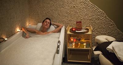 Kylpyl�hoidot Strand Spa Conference Hotel P�rnu kylpy ABC matkatoimisto