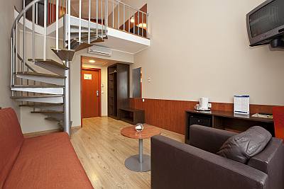 Strand Spa Conference Hotel P�rnu Junior sviitti alakerta ABC matkatoimisto