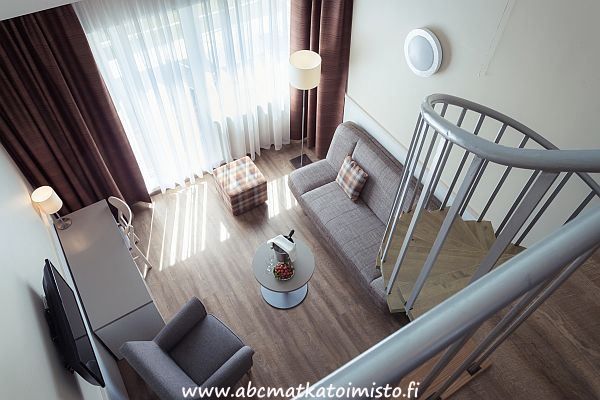 Strand Spa Conference Hotel P�rnu Junior sviitti. Kaupunkiloma, perheloma, miniloma ja hotellivaraus Viro ABC matkatoimisto