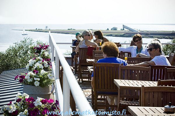 Tervis Medical Spa kylpyl�hotelli P�rnu miniloma kylpyl�loma Kaupunkiloma romanttinen loma. parisuhdeaikaa kahdetsaan. perheloma. ABC matkatoimisto