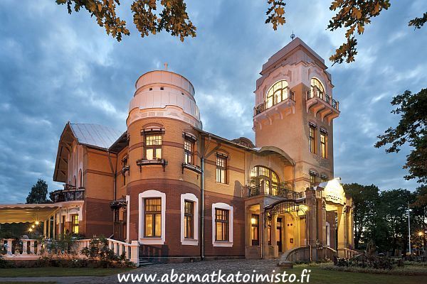 Villa Ammende Hotel hotelli P�rnu Viro. Romanttinen kaupunkiloma, hotellivaraus, miniloma. Perheloma lasten kanssa P�rnussa ABC matkatoimisto