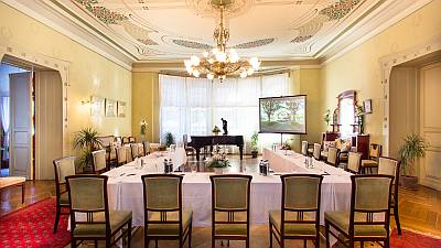 Villa Ammende hotelli p�rnu kokous green hall ABC matkatoimisto