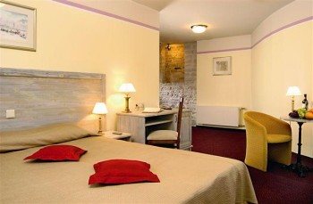 Baltic Hotel Imperial Tallinna vanha kaupunki standard huone 2 ABC matkatoimisto