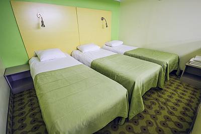 Braavo Spa Hotel Tallinna vanha kaupunki perhehuone vuoteet ABC matkatoimisto