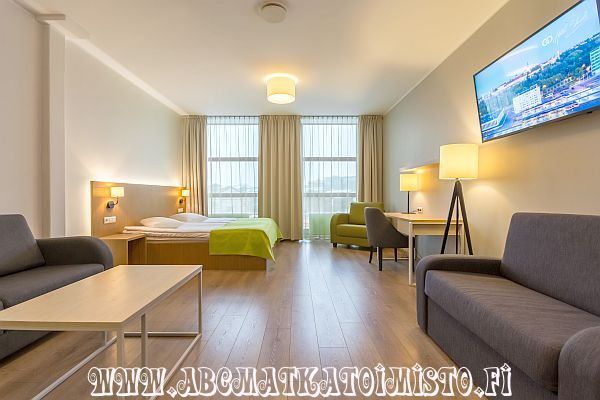 Go Hotel Shnelli hotelli Tallinna perheloma. Perhehuone. perhematka. perhematkailu.  Lasten kanssa reissussa. Perhepaketti. Perhematka. Hotellimatka. Miniloma.  Kaupunkiloma. ABC matkatoimisto
