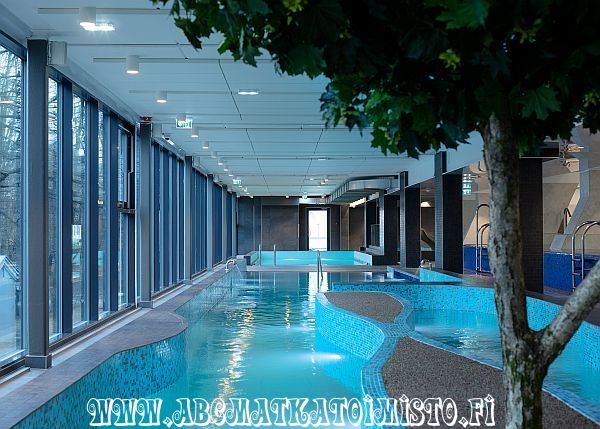 Kalev Spa Hotel Tallinna kylpyl�hotelli kylpyl�loma vesipuisto sauna miniloma kaupunkiloma hotellimatka perheloma ABC matkatoimisto