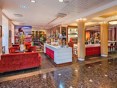 Park Inn by Radisson Meriton Spa Tallinna Cubano baari ABC matkatoimisto