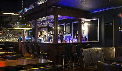 Metropol Hotel Tallinna  baari ABC matkatoimisto