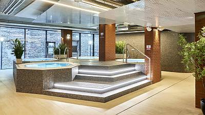 Metropol Spa Hotel kylpyl�hotelli  poreallas rentoutuminen Tallinna hotellimatka kaupunkiloma hotellivaraus ABC matkatoimisto
