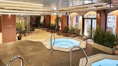 Metropol Spa Hotel kylpyl�hotelli Tallinna hotellimatka kaupunkiloma hotellivaraus allaosasto poreallas rentoutuminen ABC matkatoimisto