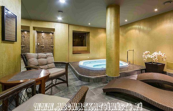My City Hotel Tallinna Sauna Poreallas hotelli vanha kaupunki miniloma kaupunkiloma hotellimatka hotelliloma ABC matkatoimisto
