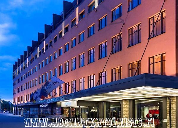 Park Inn by Radisson Central Tallinn hotelli Tallinna perheloma. perhematka. perhematkailu.  Lasten kanssa reissussa. Perhepaketti. Perhehuone. Perhematka. Kaupunkiloma. hotellimatka. miniloma. ABC matkatoimisto