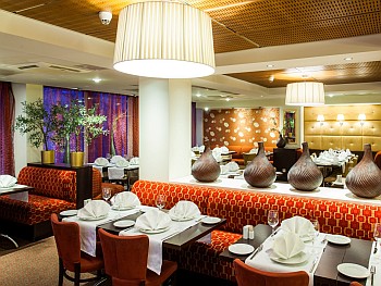 Radisson Blu Hotel Olumpia Tallinna ravintola kattaus ABC matkatoimisto