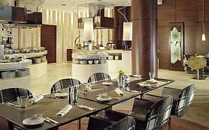 Swissotel Talllinn Viiden t�hden  hotellimatka Tallinna baari bar ABC matkatoimisto