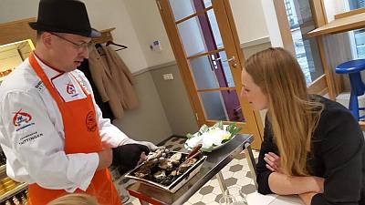 Finlandia Caviar Shop & Restaurant Tallinna maistelumenut Tallinnassa vanhassa kaupungissa abcmatkatoimisto