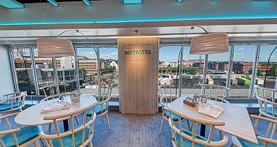 Laivalla Tukholmaan Viking Line Viking Gabriella Helsinki Tukholma reittimatka risteily autopaketti moottoripy�r�ll�  hytti kokous bistrotek ruokailu ABC matkatoimisto