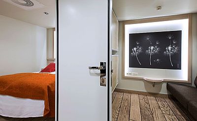 Viking Grace IF6 inside perhehytti Viking Turku Tukholma hytit