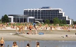 Tervise Paradiis Hotel P�rnu Hotellimatkat Perhelomat Kylpyl�lomat ABC matkatoimisto