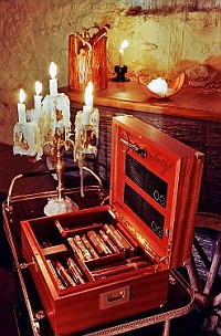 Le Chateau ravintola Tallinna viinikellari c ABC matkatoimisto
