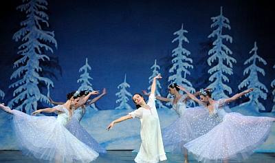 P�hkin�ns�rkij� Viro Kansallisooppera Estonia Tallinna oopperamatkat Tallinnaan Baletti matkat Musikaali operetti Tallinnassa kultttuurimatkat el�mysmatka Estonia National Opera liput varaus ABCmatkatoimisto